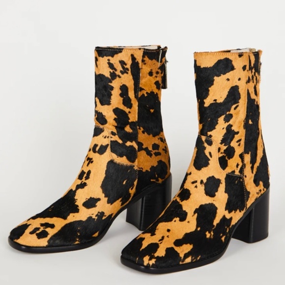 NWOT Intentionally Blank, PG Bootie: Moo Latte - Picture 2 of 5